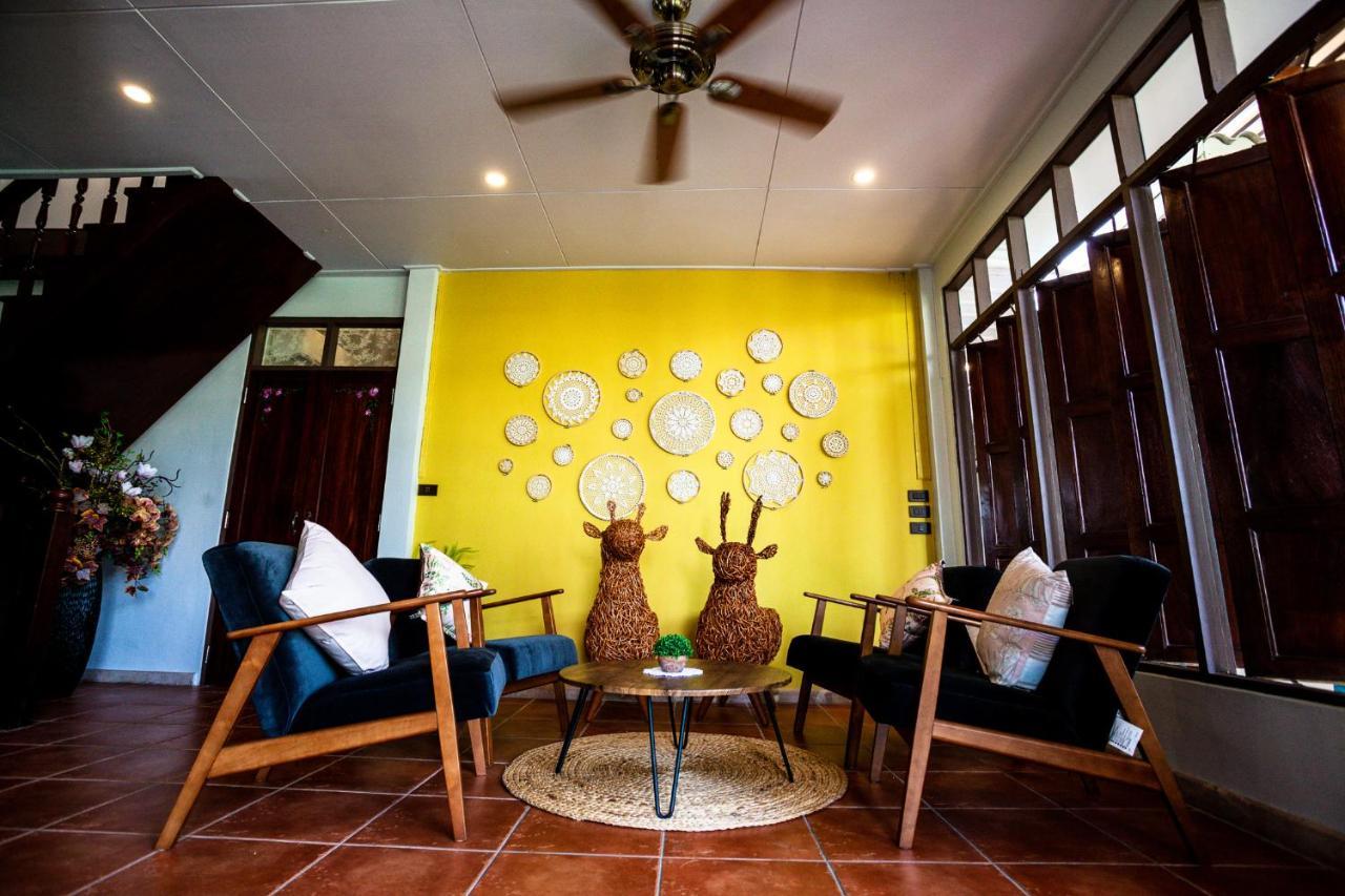 Baan Suan Krung Kao Hotell Phra Nakhon Si Ayutthaya Exteriör bild