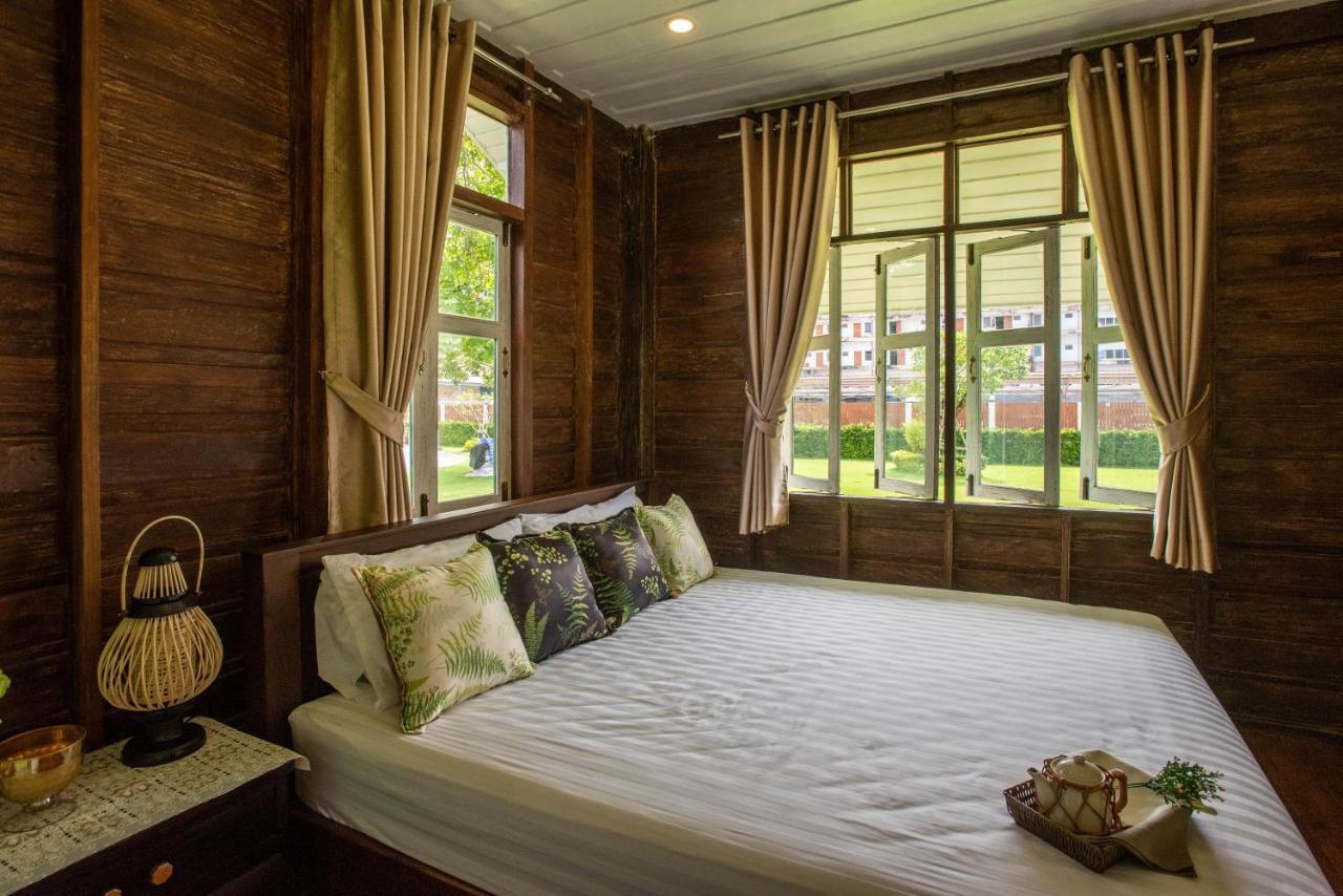 Baan Suan Krung Kao Hotell Phra Nakhon Si Ayutthaya Exteriör bild