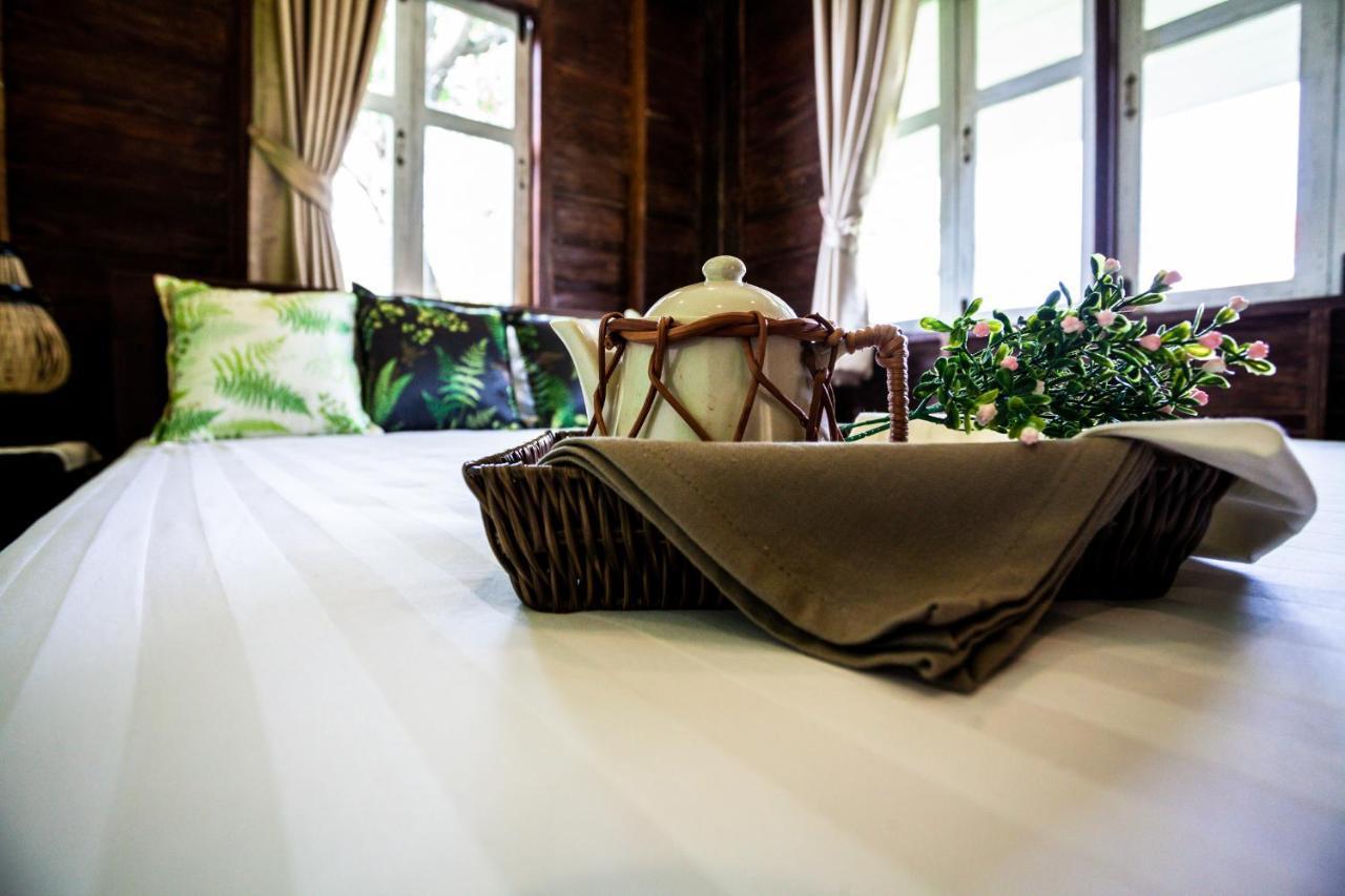 Baan Suan Krung Kao Hotell Phra Nakhon Si Ayutthaya Exteriör bild