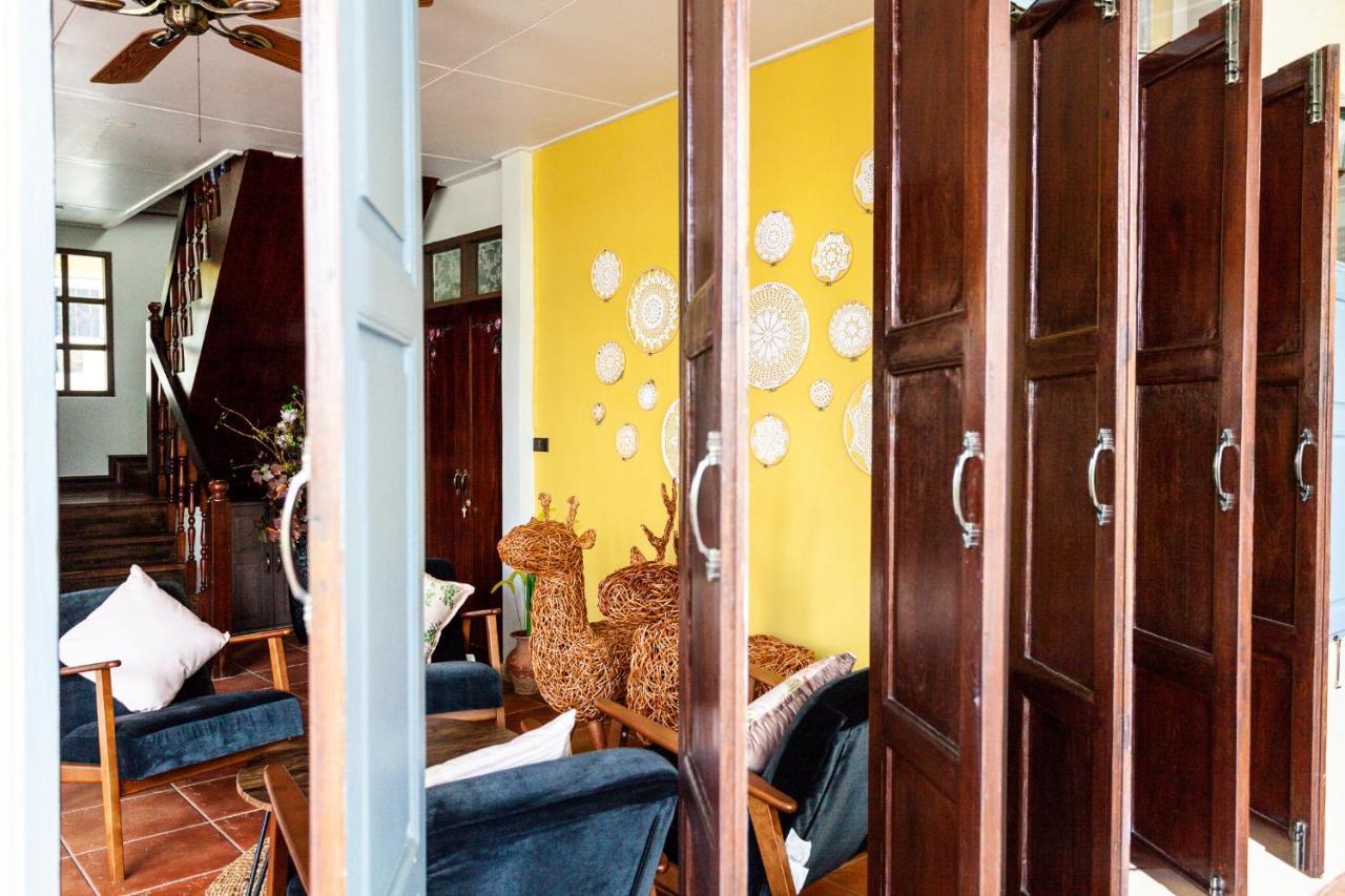 Baan Suan Krung Kao Hotell Phra Nakhon Si Ayutthaya Exteriör bild