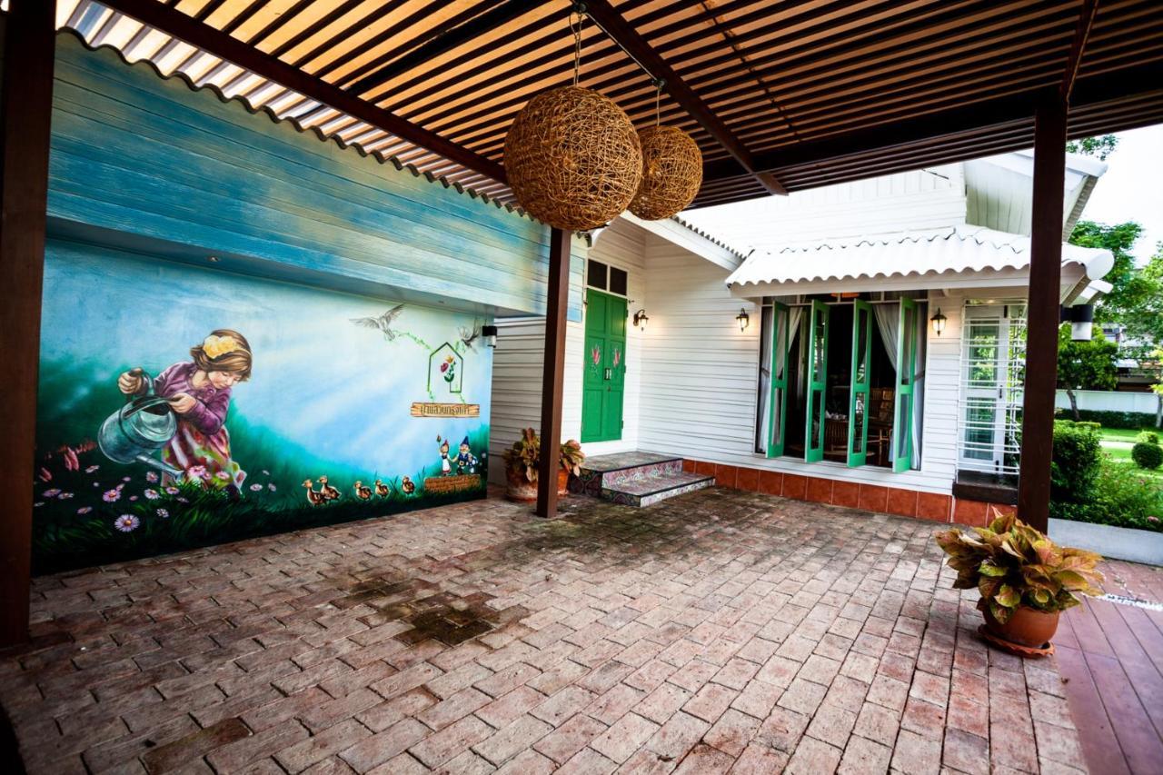 Baan Suan Krung Kao Hotell Phra Nakhon Si Ayutthaya Exteriör bild